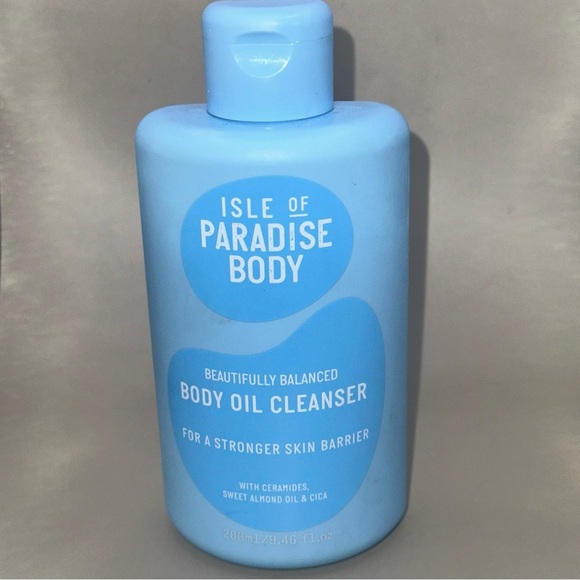 Isle of Paradise Blue Body Oil Cleanser - Picture 1 of 3